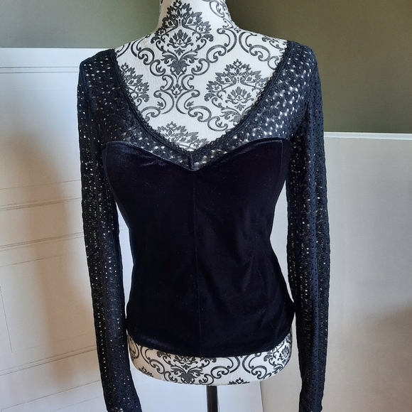 Moda International Tops - Moda International blouse